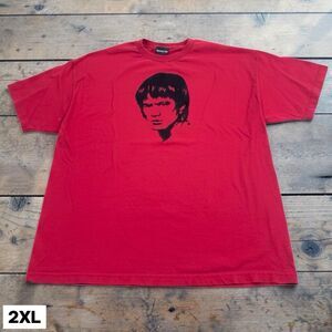 Bruce Lee T Shirt 2XL Red Velvet Material Face Image Universal Studios Y2K